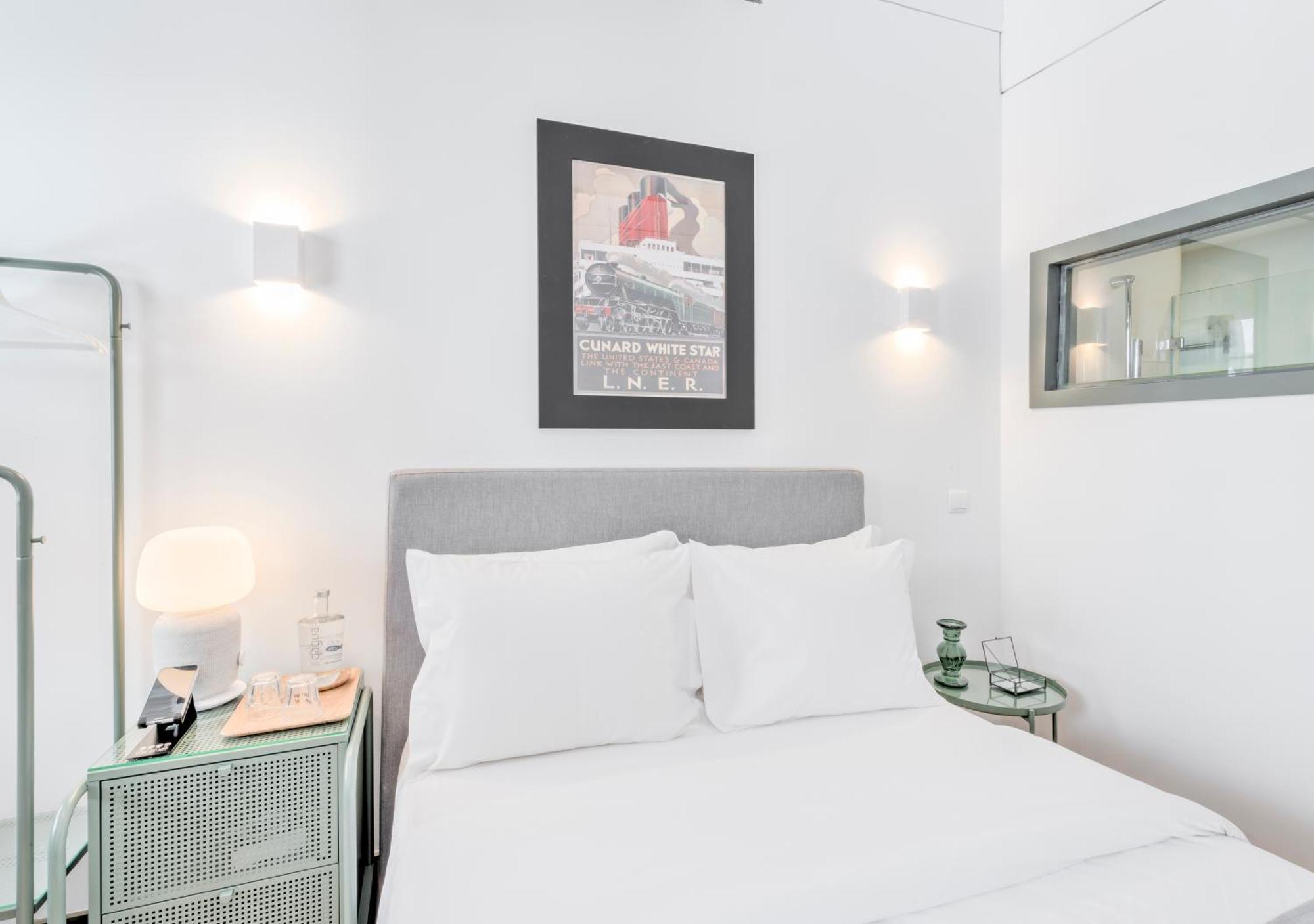 Oporto Street Fonte Taurina - Riverfront Suites (Adults Only) Bilik gambar