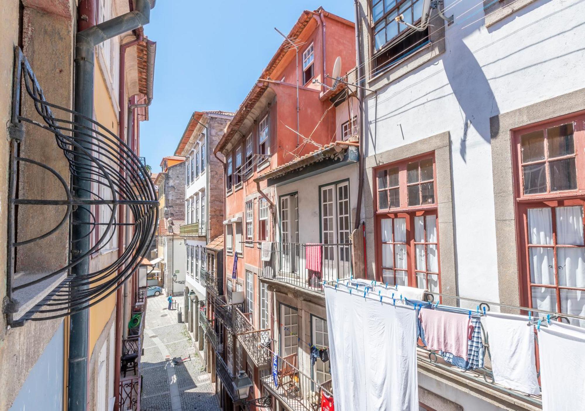 Oporto Street Fonte Taurina - Riverfront Suites (Adults Only) Bilik gambar