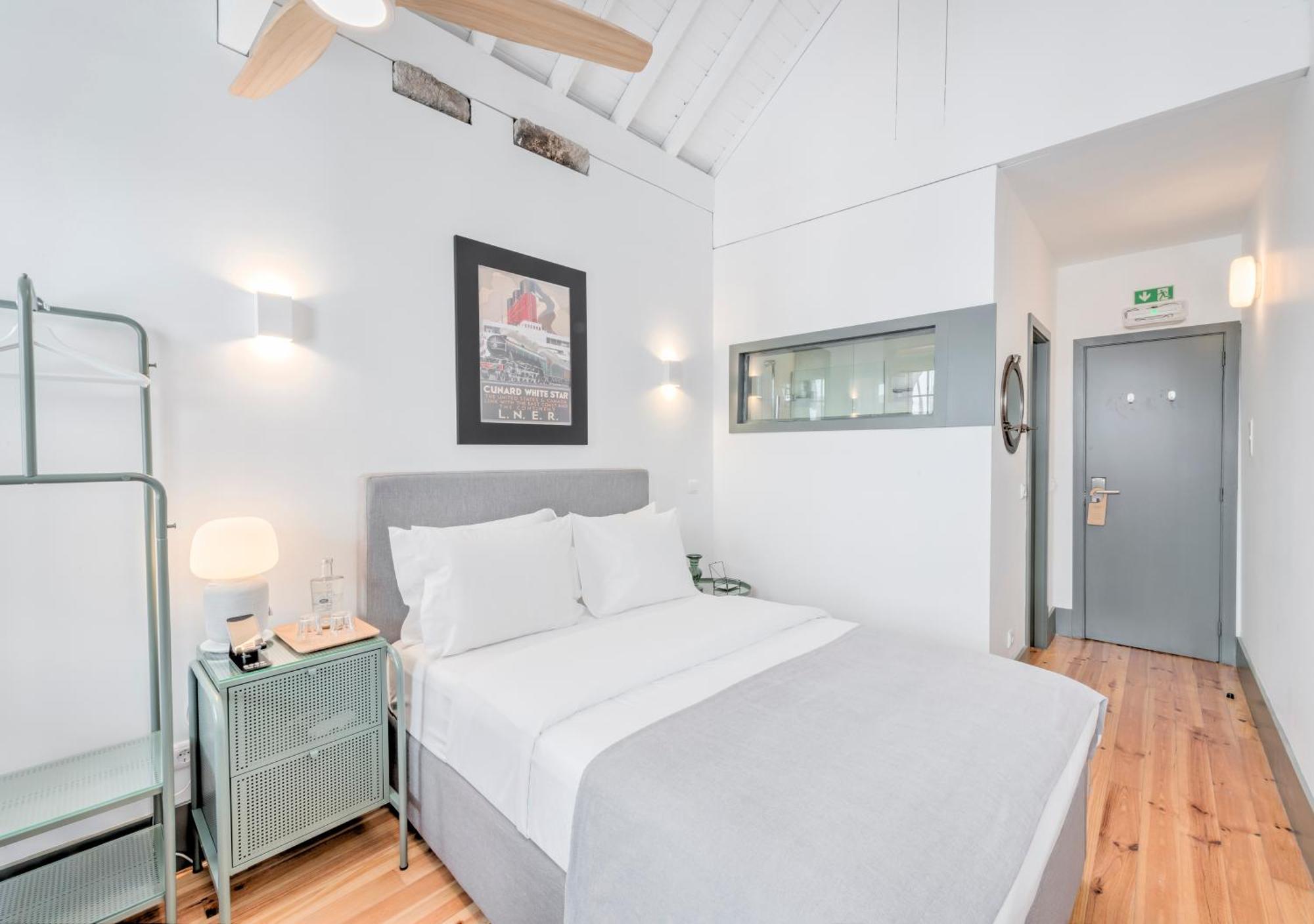 Oporto Street Fonte Taurina - Riverfront Suites (Adults Only) Bilik gambar