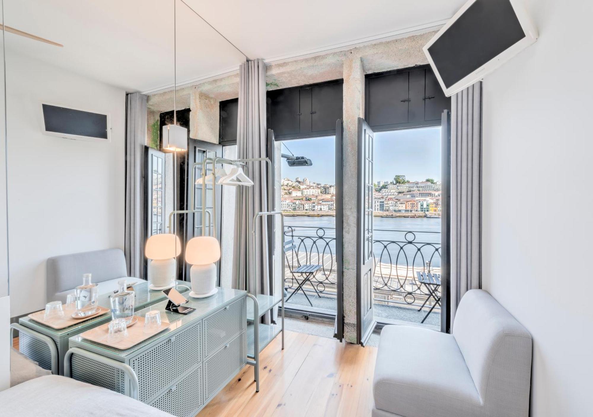 Oporto Street Fonte Taurina - Riverfront Suites (Adults Only) Bilik gambar